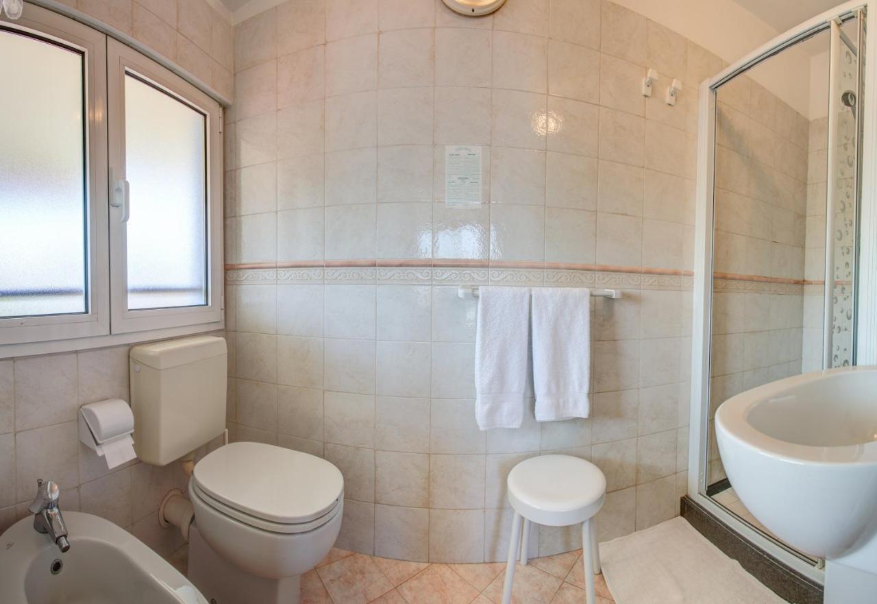 Hotel Rosalba - Valentini Family Village Bellaria-Igea Marina Buitenkant foto